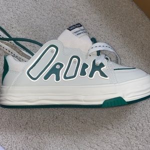 Size 7 (women’s) sneakers. brand new. never worn.